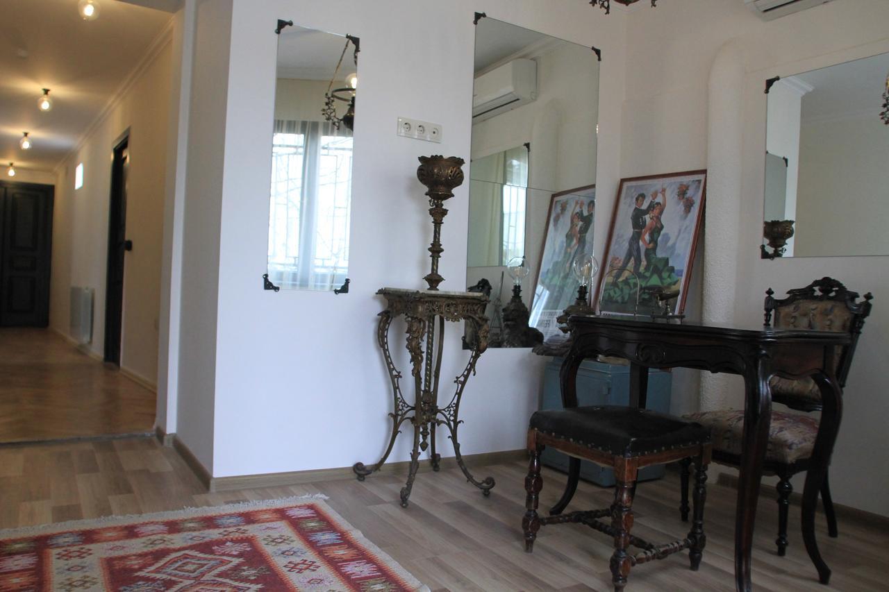 Home 12 Tbilisi Bagian luar foto