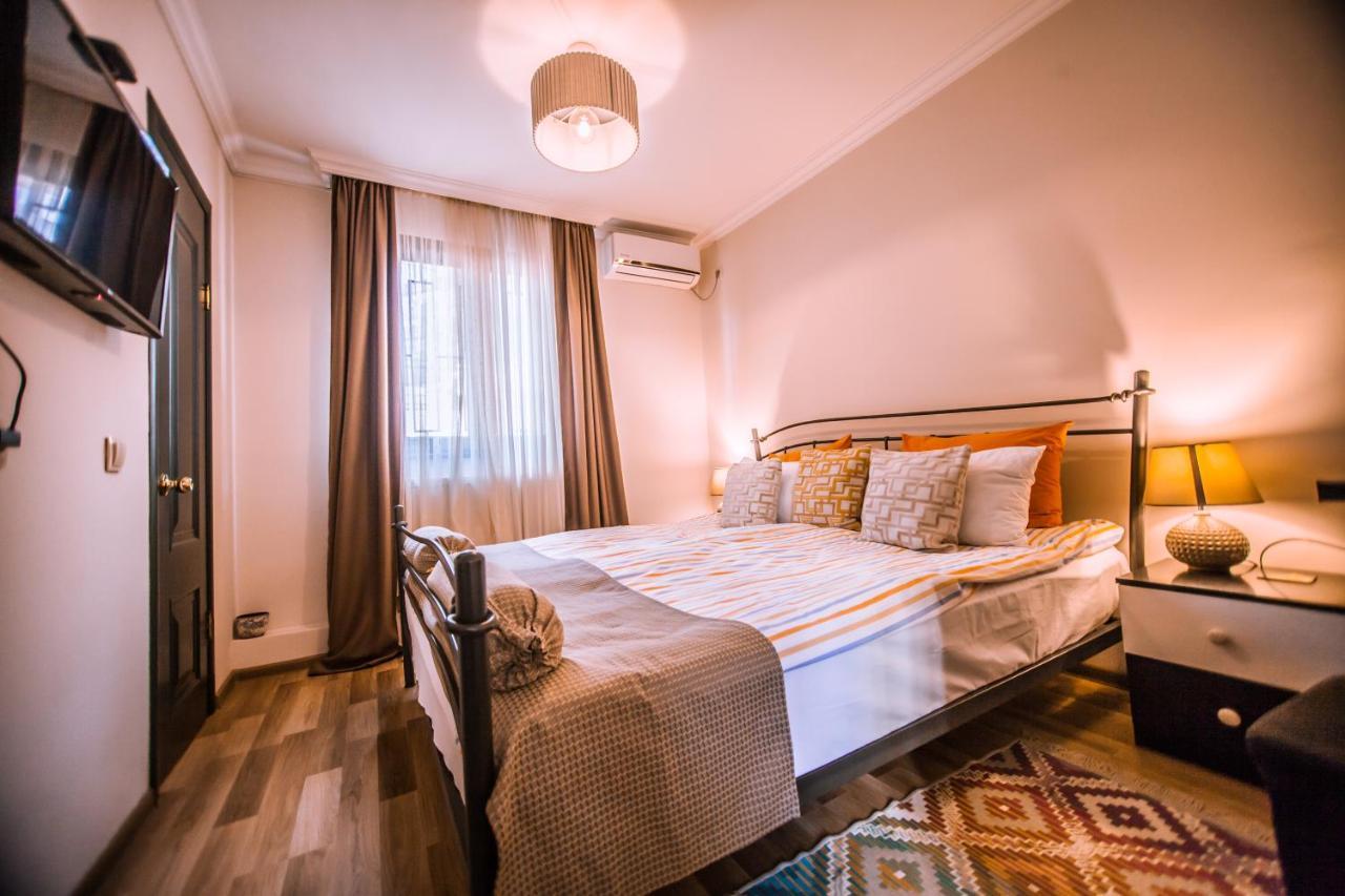 Home 12 Tbilisi Bagian luar foto